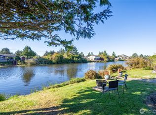 213 Canal Drive NE, Ocean Shores, WA 98569