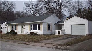 1st image of 1212 Lindsey St