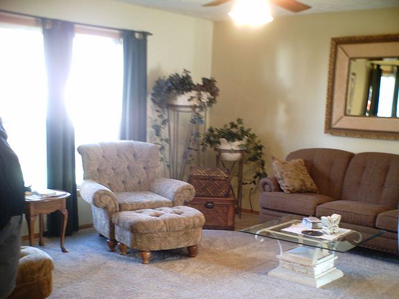 3rd image of 11910 S 219th Ave