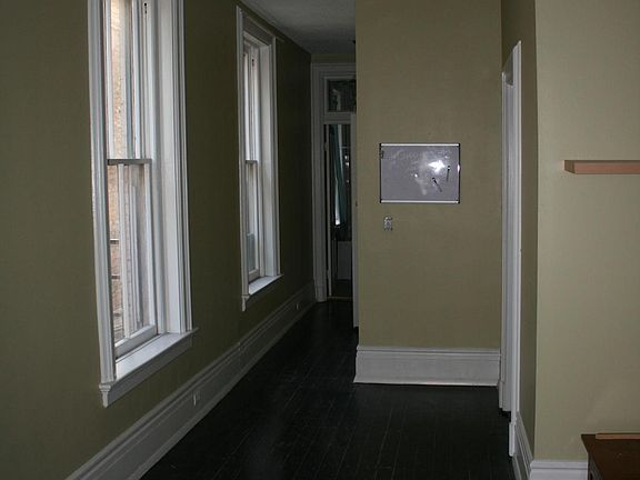 3rd image of 2409 Ohio Ave APT 2