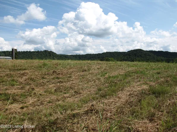 12 Penick Rd, Lebanon, KY 40033