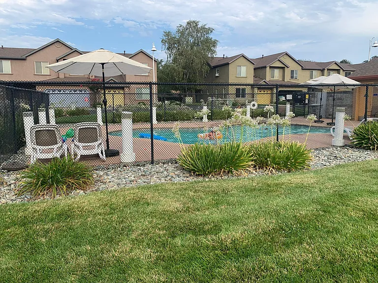 2990 Sinaloa Trl — Photo 3