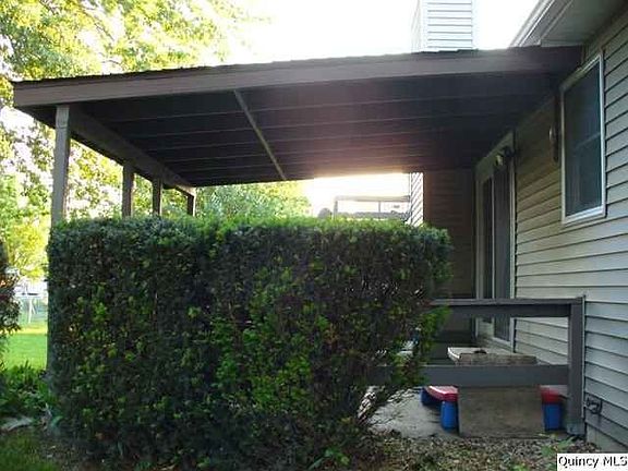 Home for Sale in Quincy, IL $174,900