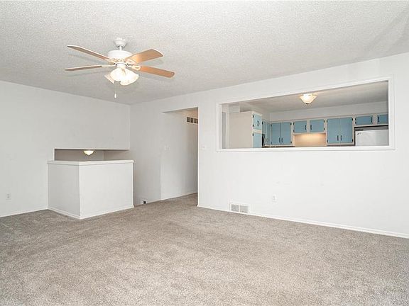 5th image of 3036 Bryn Mawr Dr