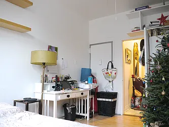 Sold by Leiter Realty Group LLC