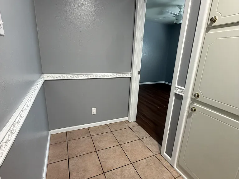 809 W Cheryl Ave — Photo 30
