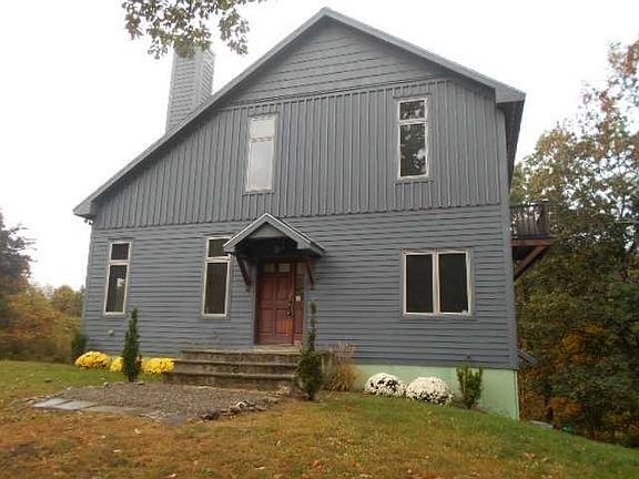 2nd image of 318 Ruskey Ln