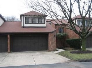121 Saint Julien Dr, Columbus, OH 43085
