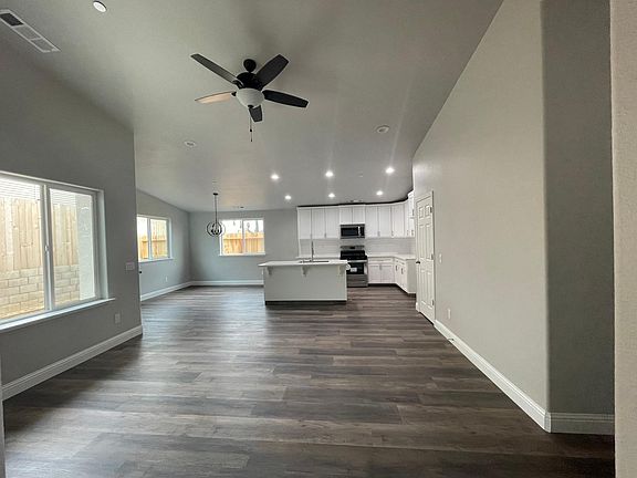 Living room; kitchen; dinning room view