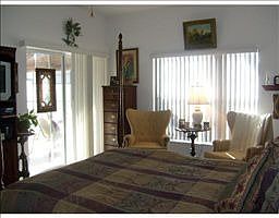 5th image of 770 Coronado Dr