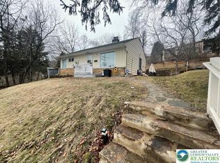 1113 W Lafayette St, Easton, PA 18042