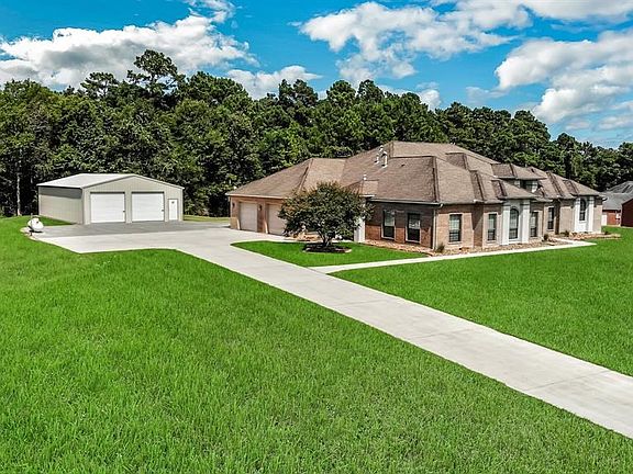 3rd image of 117 County Road 6331