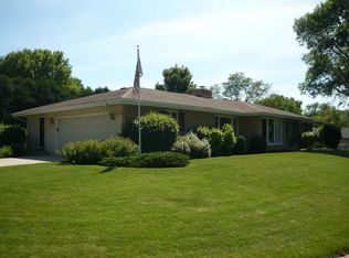 1270 Roxbury Close, Rockford, IL 61107