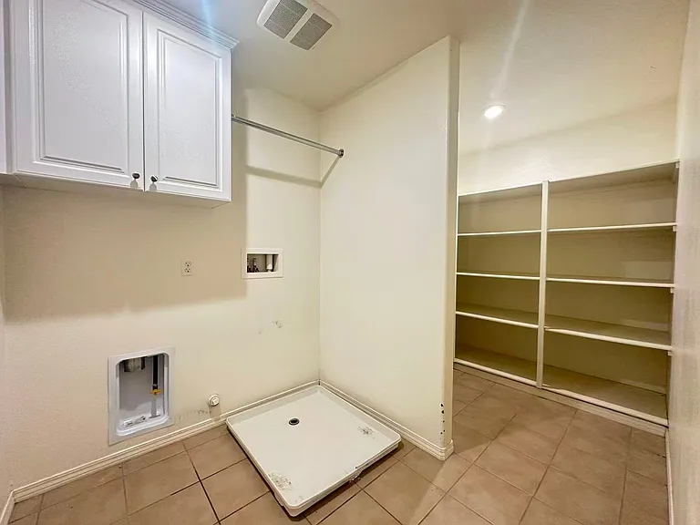 12050 Meander Way — Photo 15