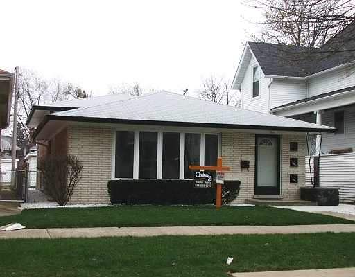 1st image of 6416 W Fairfield Ave