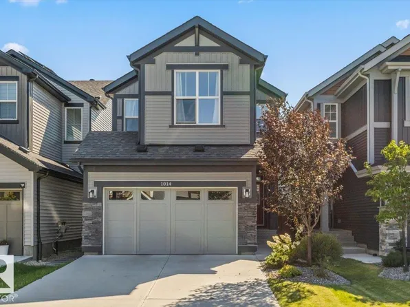 1014 Daniels Loop SW, Edmonton, AB T6W 4C9