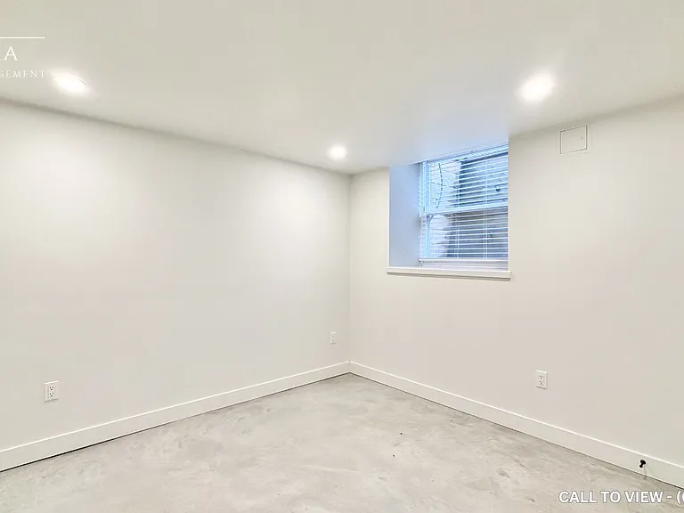 1370 Killarney Beach Rd #7 — Photo 7