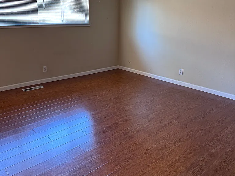 281 Roble Ave #281 — Photo 6