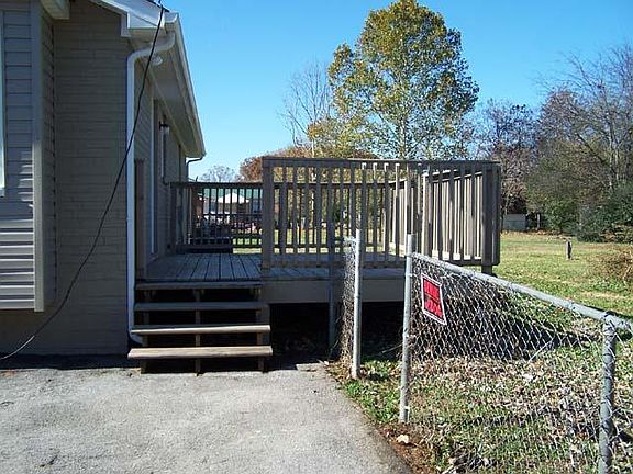 5th image of 4516 Baywood Ave