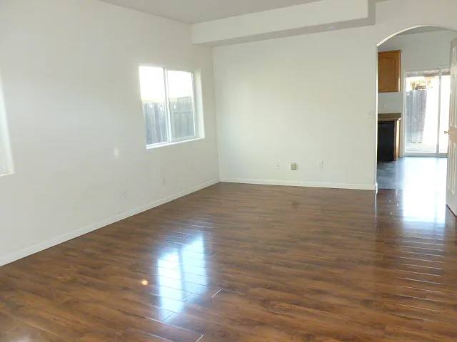 4525 36th St photo 1