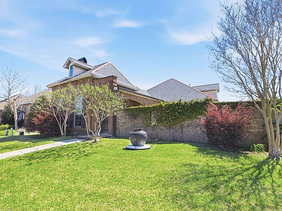 2nd image of 1549 Lacadie Dr