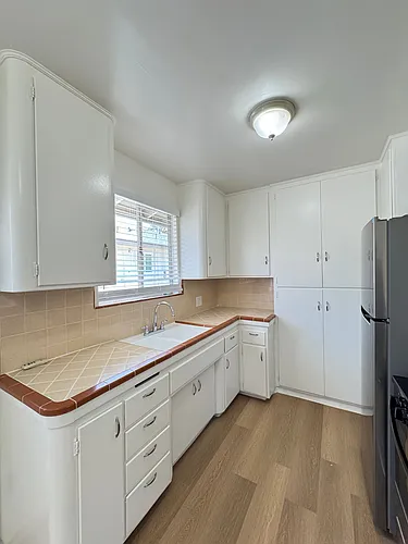 Floor plan 1 bed 1 bath