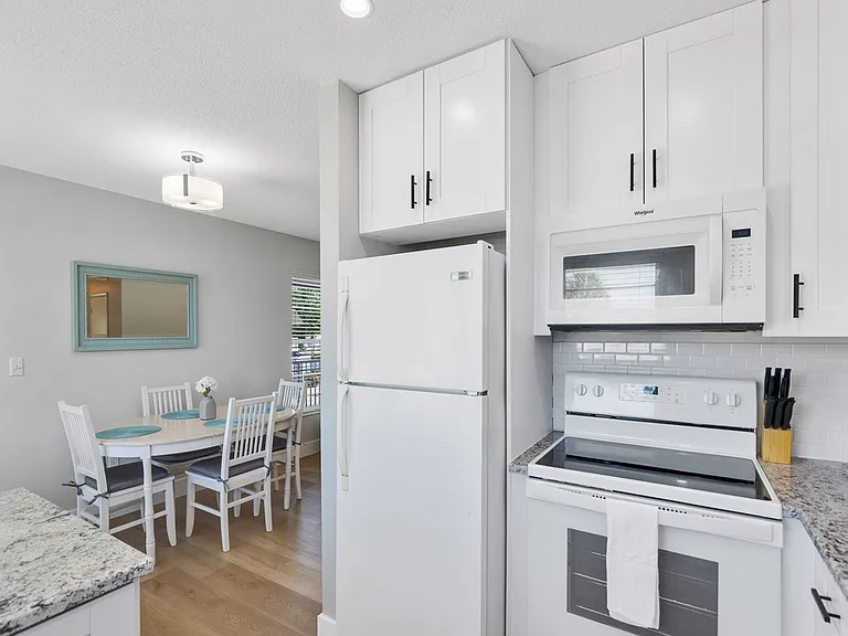 2800 Indian River Blvd #6H — Photo 11