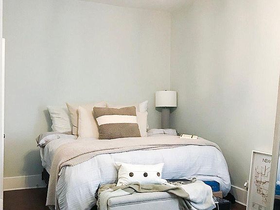 2nd image of 244 Richmond Ave APT 2