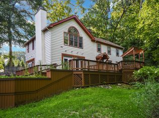 221 Mill Rd, New Canaan, CT 06840