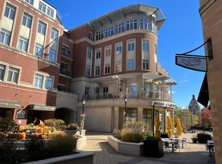 600 W Touhy Ave UNIT 401, Park Ridge, IL 60068