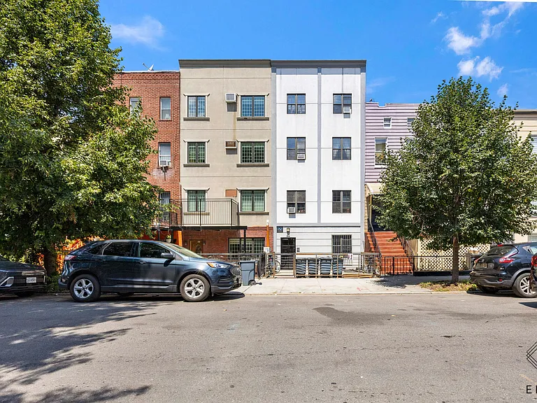 63 Pulaski St #1A — Photo 18