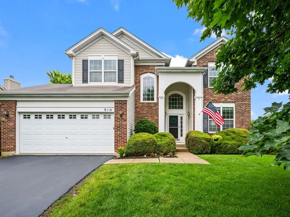 910 Marble Ct, Volo, IL 60073