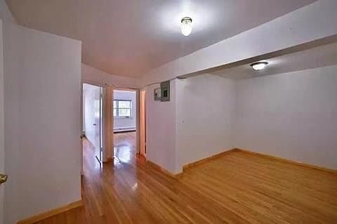 4th image of 9-17 129th St #1