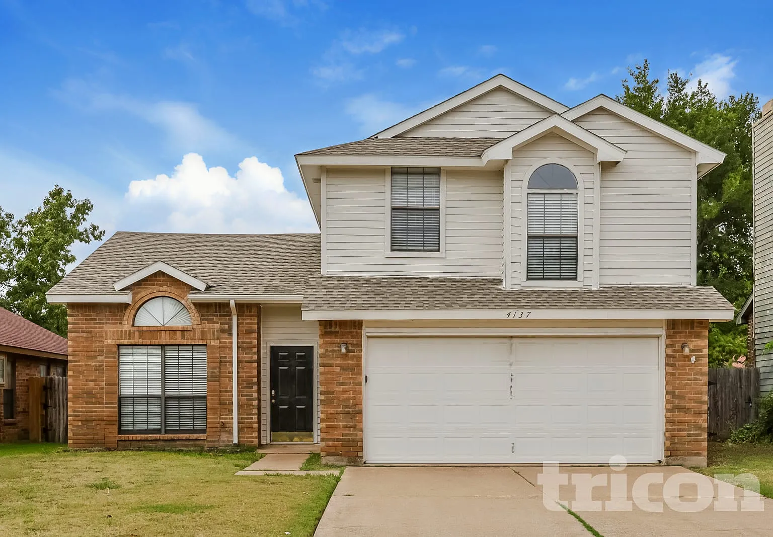 4137 Stinwick Lane Grand Prairie TX — Photo 1