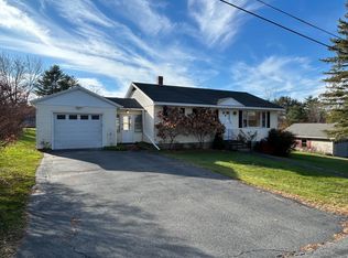 21 Webster Ave, Claremont, NH 03743