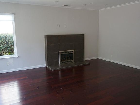 Living Room with Remote Fireplace