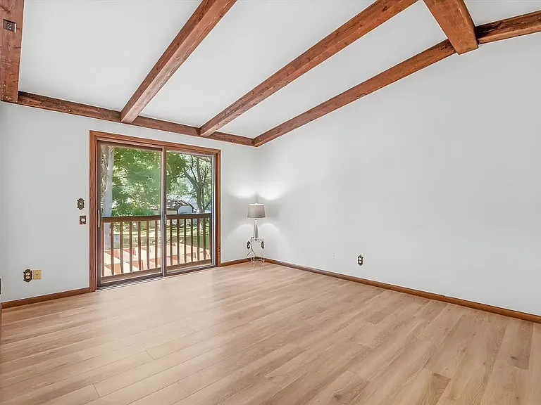 316 Colleen Ave — Photo 21
