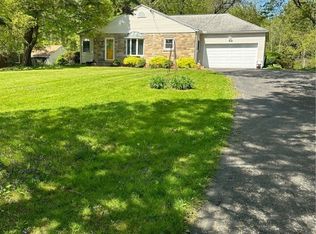 641 Ghent Rd, Akron, OH 44333