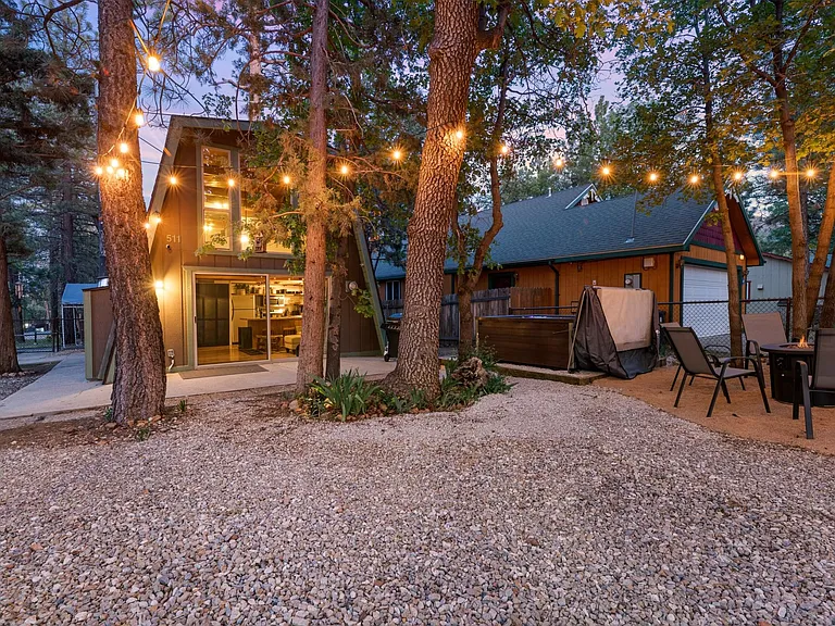 511 Sunset Ln — Photo 5