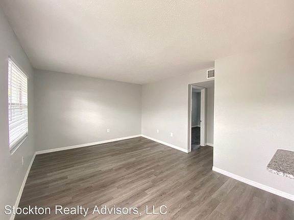 4th image of 1010 5th St #8870132