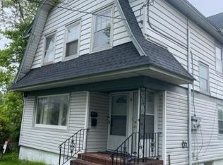 8 Malvern Pl, Verona, NJ 07044