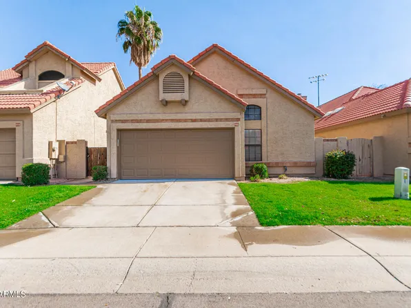 851 N Kenneth Place, Chandler, AZ 85226