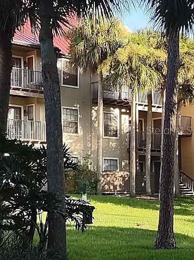 241 Afton Sq #207