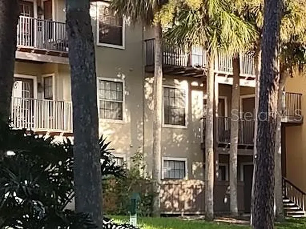 241 Afton Sq, Altamonte Springs, FL