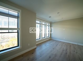 157 Everett St #301A, Boston, MA 02128