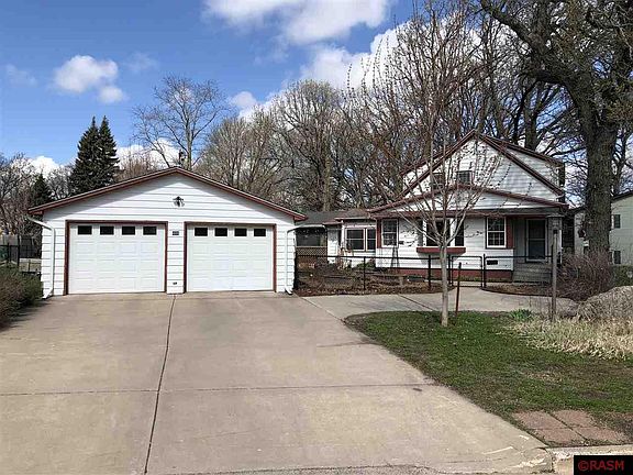 2nd image of 308 S Highland Ave