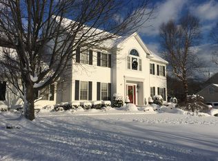 3 Harborfields Ct, Greenlawn, NY 11740
