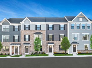 Schubert with Finished Basement Plan, Village at Marketplace Townhomes, Moon Township, PA 15108