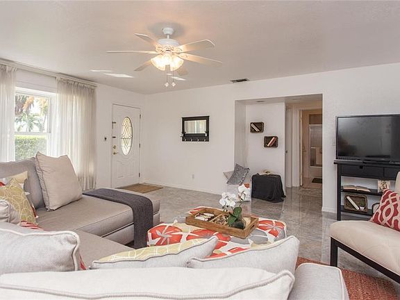 5th image of 3200 Coquina Key Dr SE