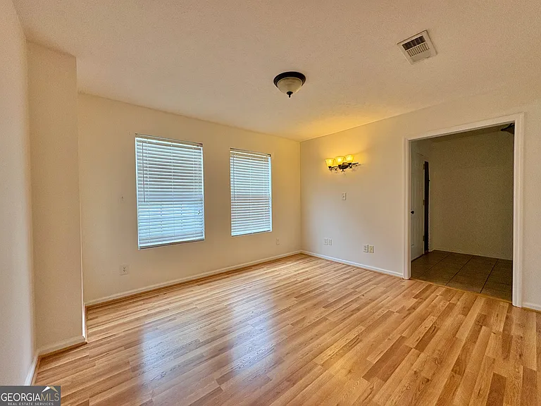 219 Fairway Dr — Photo 10